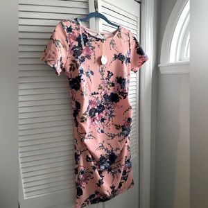 BNWT Pink Blush pink floral maternity dress medium 🎀